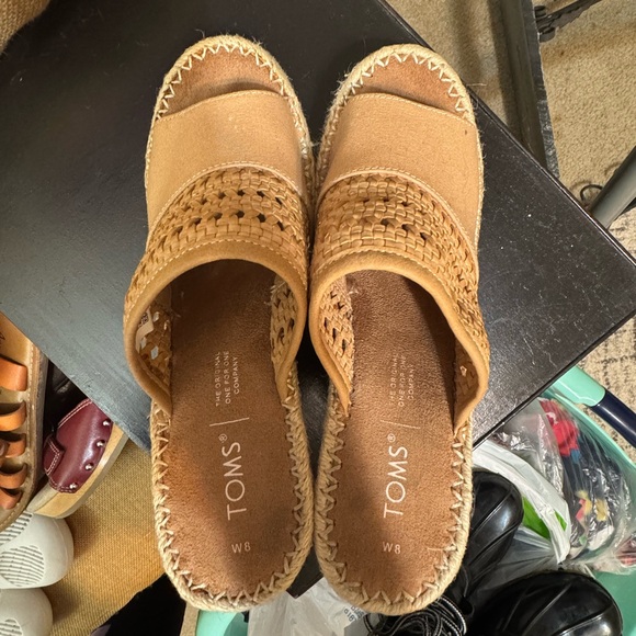 Beige Woven Wedge Sandals - Picture 6 of 7